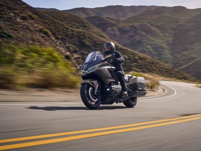 2026 Honda Gold Wing Automatic DCT - Photo 13