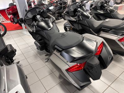 2026 Honda Gold Wing Automatic DCT - Photo 3