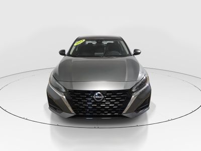 2024 Nissan Altima - Photo 2