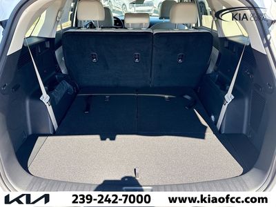 2026 Kia Sorento — photo 12 view