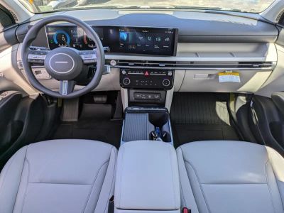 2026 Hyundai TUCSON HYBRID — photo 16 view