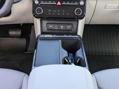 2026 Hyundai TUCSON HYBRID — photo 20 view