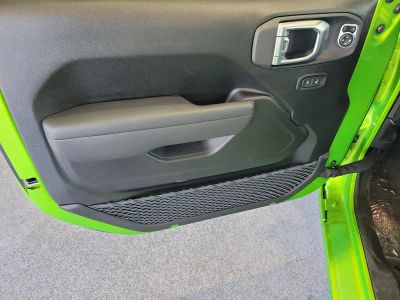 2026 Jeep Wrangler — photo 14 view