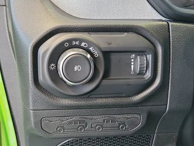 2026 Jeep Wrangler — photo 21 view