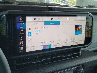 2026 Jeep Wrangler — photo 27 view