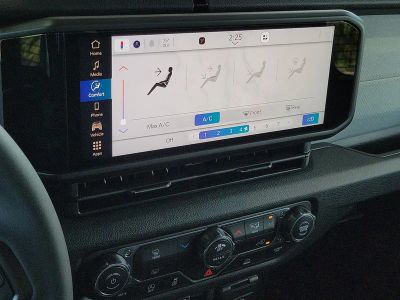 2026 Jeep Wrangler — photo 29 view