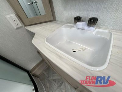 2024 Forest River RV Salem Cruise Lite - Photo 35
