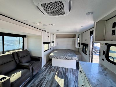 2026 Jayco Jay Flight SLX - Photo 9