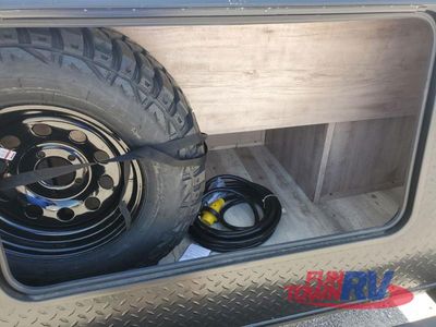 2025 Gulf Stream RV Yellowstone Trail Edition - Photo 10