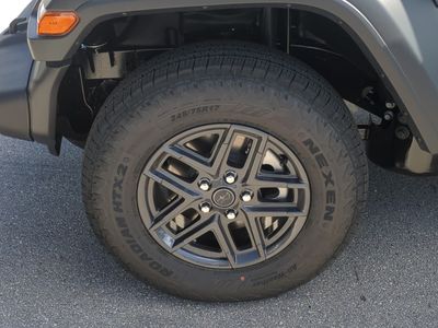 2026 Jeep Wrangler — photo 12 view
