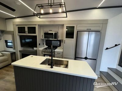 2025 Palomino Columbus - Photo 5