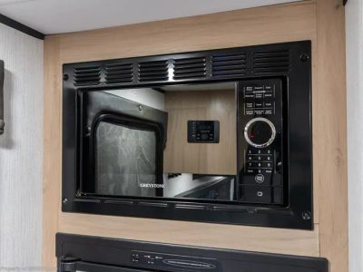 2023 Cruiser RV Hitch - Photo 14