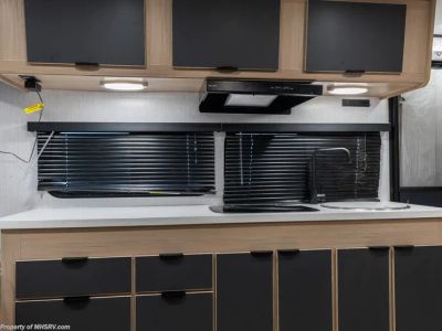2023 Cruiser RV Hitch - Photo 8