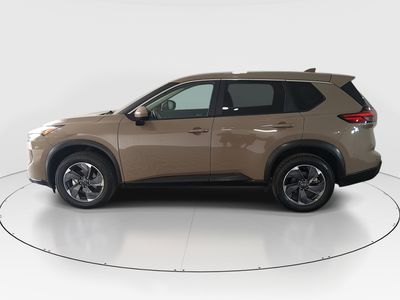2025 Nissan Rogue - Photo 4