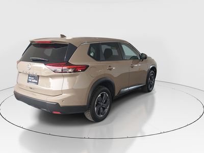 2025 Nissan Rogue - Photo 7