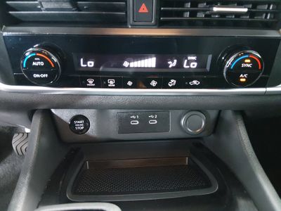 2025 Nissan Rogue - Photo 19