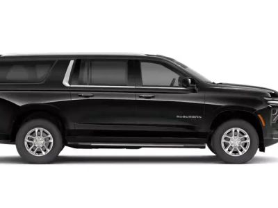 2026 Chevrolet Suburban - Photo 4