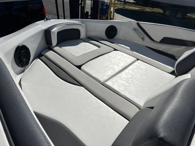 2025 Yamaha AR195 - Photo 10