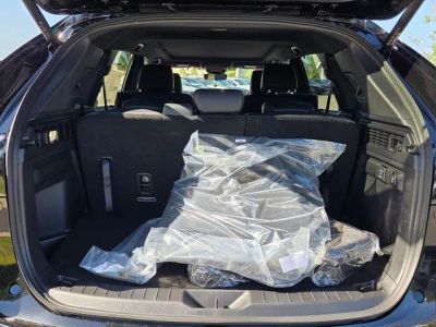 2026 Mazda CX-90 — photo 8 view