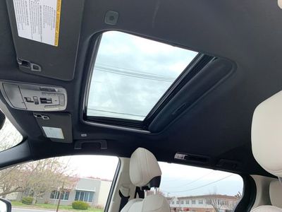 2025 Toyota Sienna Limited - Photo 25