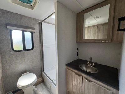 2022 Winnebago Minnie - Photo 12