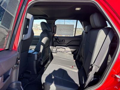 2026 Toyota 4Runner - Photo 11