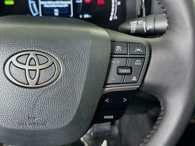 2026 Toyota Camry — photo 17 view