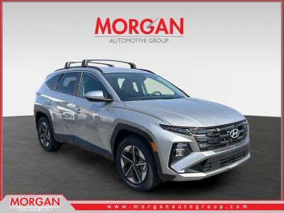 2026 Hyundai TUCSON SEL in Shimmering Silver — front three-quarter view