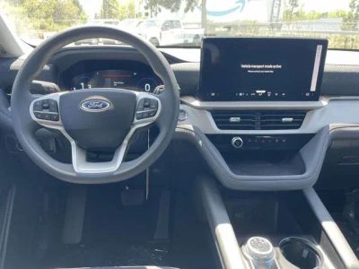 2026 Ford Explorer — photo 9 view