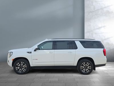 2023 GMC Yukon XL - Photo 3
