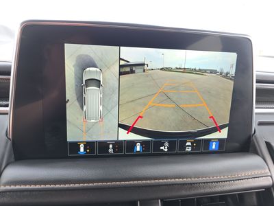 2023 GMC Yukon XL - Photo 24