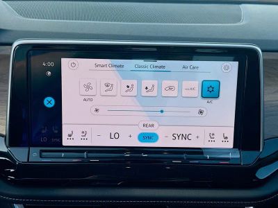 2026 Volkswagen Atlas — photo 14 view