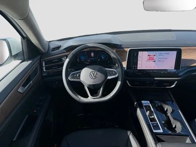 2026 Volkswagen Atlas — photo 17 view