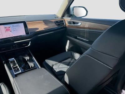 2026 Volkswagen Atlas — photo 18 view