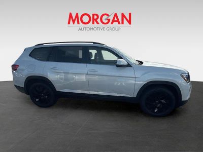 2026 Volkswagen Atlas — photo 8 view