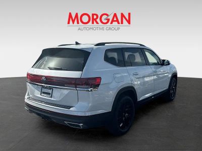 2026 Volkswagen Atlas — photo 7 view