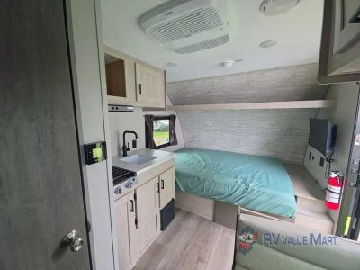 2026 Coachmen RV Catalina Summit Series 7 - Photo 19