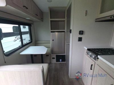 2026 Coachmen RV Catalina Summit Series 7 - Photo 11