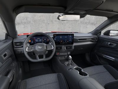 2026 Ford Mustang - Photo 9
