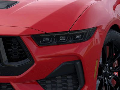 2026 Ford Mustang - Photo 18