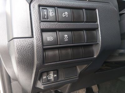 2025 Toyota Tacoma 2WD - Photo 13