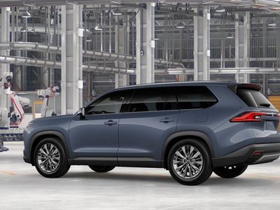 2026 Toyota Grand Highlander — detail view