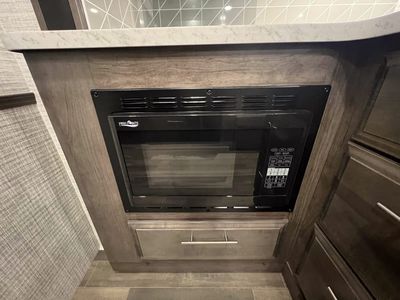 2025 Jayco ALANTE SE - Photo 12