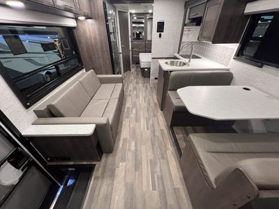 2025 Jayco ALANTE SE - Photo 3
