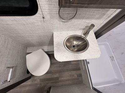 2025 Jayco ALANTE SE - Photo 17