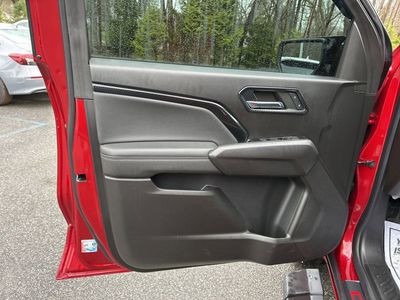 2023 Chevrolet Colorado - Photo 13