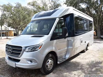 2020 Leisure Travel U24TB - Photo 2