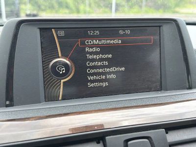 2014 BMW 3 Series — photo 21 view