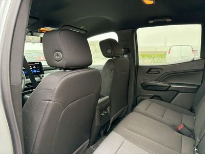 2026 Chevrolet Colorado — photo 13 view