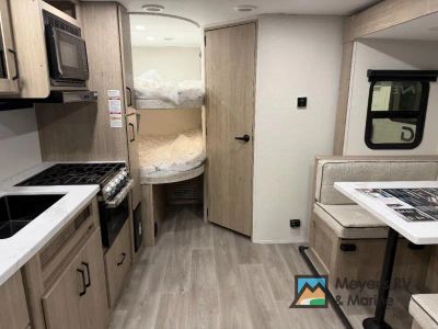 2026 Grand Design Imagine XLS - Photo 6